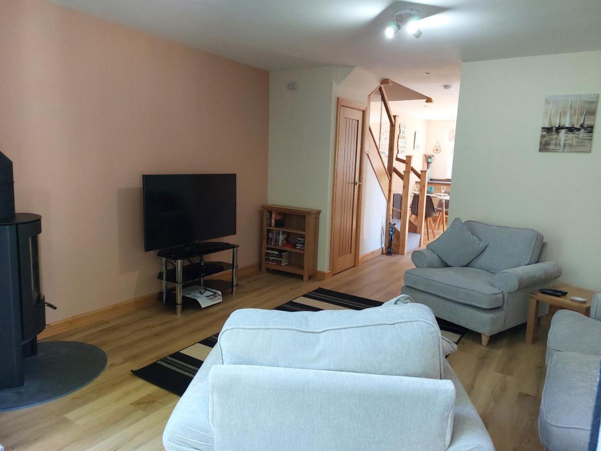 Two Bedroom Cottage - Country Lane -10 Min Walk To Perranporth Beach エクステリア 写真